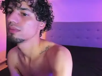 Chaturbate Free Live Porn of chris_angnel_