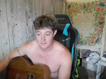 Chaturbate Best live sex cam show of frenchhornybibs