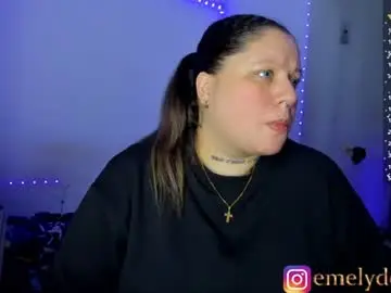 Chaturbate Live Sex Cam of mariana_smittt_