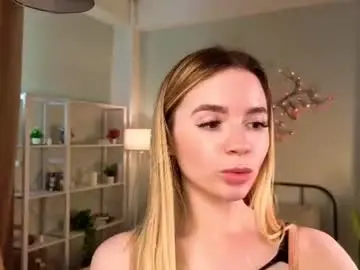 Chaturbate Live Porn of cloverfarewell