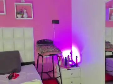 Chaturbate Best live sex cam show of alanna_hot3