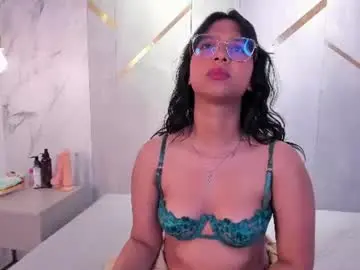 Chaturbate Live Porn of raven_riot_