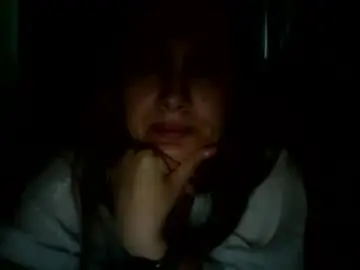 Chaturbate Free Porn Cam of avinelra