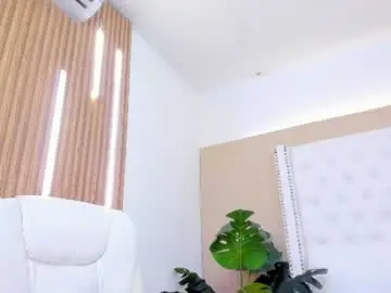 Chaturbate Live Sex Cam of celeste_wayne