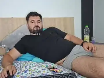 Chaturbate Live Sex of daddyy000018