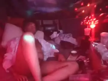 Chaturbate Live Porn of fadeyisteven32