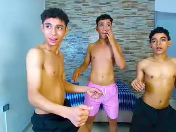 Chaturbate Private Sex Chat of kinkyhousexxx