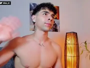 Chaturbate Live Sex Cam of alex_zt7