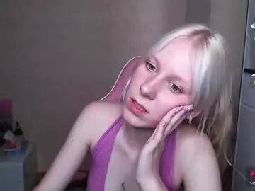 Chaturbate Nude Webcam of amili_kron
