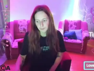 Chaturbate Live Sex Cam of lilyviolet7