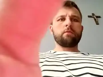 Chaturbate Free Porn Cam of slaveboy32bi