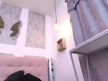 Chaturbate Free Live Porn of zhamira_21