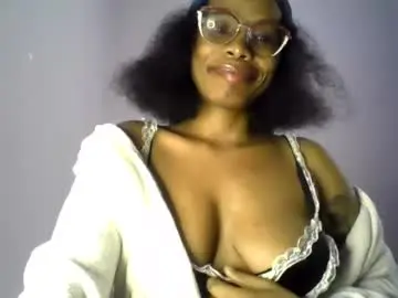 Chaturbate Sex Cam of lola_coco