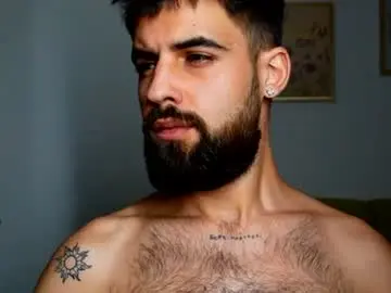 Chaturbate Free Porn Cam of hairyrobxxx
