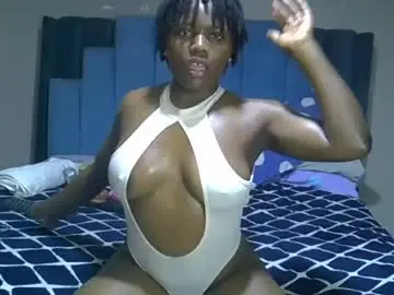 Chaturbate Nude Webcam of melanin_moon