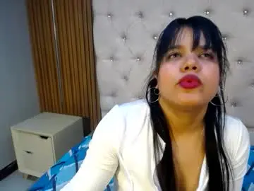 Chaturbate Live Sex Cam of soficutesmilefon