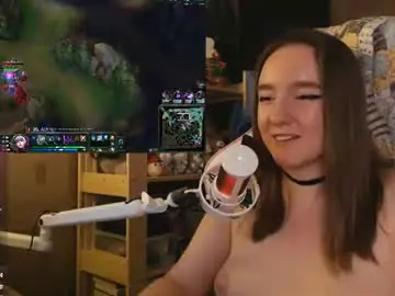 Chaturbate Free Porn Cam of moonlish_siren