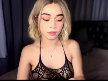Chaturbate Free Porn Cam of expensivets_chloe