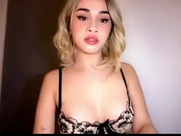 Chaturbate Best live sex cam show of expensivets_chloe