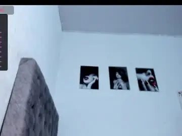Chaturbate Live Sex Cam of lisa_mahun72
