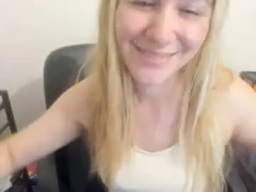 Chaturbate Adult Video Chat of artsyandcraftsy_