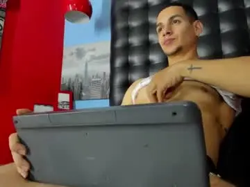 Chaturbate Best live sex cam show of jamexxx1