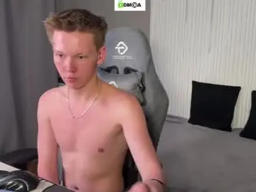 Chaturbate Best live sex cam show of sky_hunter