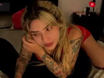 Chaturbate Free Porn Cam of whites_emma