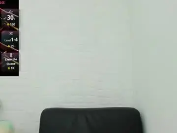 Chaturbate Nude Webcam of melannie_roses