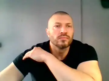 Chaturbate Watch Live Sex Cams of titan_heart