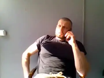 Chaturbate Live Porn of titan_heart