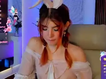 Chaturbate Live Sex Cam of dahlia_grey