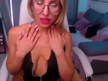 Chaturbate Adult Video Chat of fay_dunaway