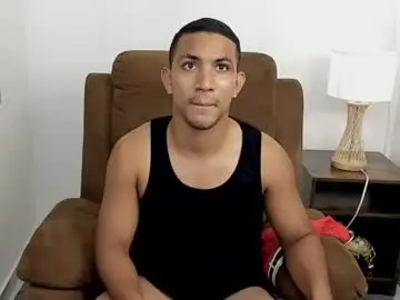 Chaturbate Free Live Porn of chris_arthus