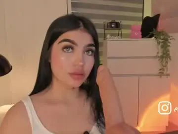 Chaturbate Live Sex Cam of emily_kenner