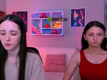 Chaturbate Live Sex of caroline_honeyy