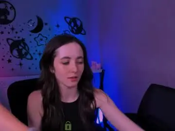 Chaturbate Watch Live Sex Cams of caroline_honeyy