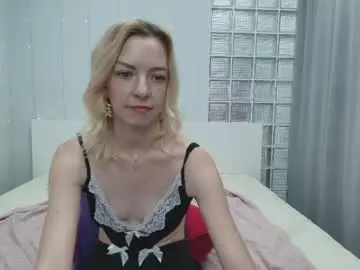Chaturbate Adult Webcams of brightly_heizer