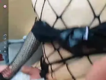 Chaturbate Adult Video Chat of twinkboy2019