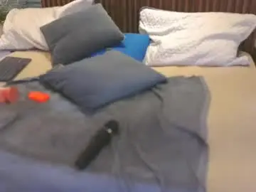 Chaturbate Sex Chat of mia_milf_x