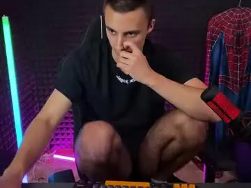 Chaturbate Free Porn Cam of hols_20