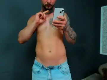 Chaturbate Live Porn of brianhunts