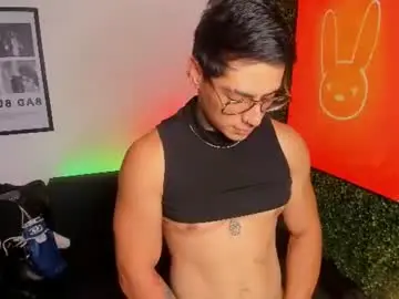 Chaturbate Free Porn Cam of simon_cortes