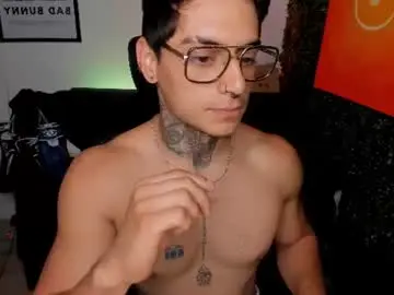 Chaturbate Live Sex of simon_cortes