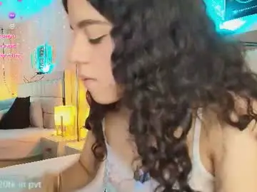 Chaturbate Live Porn of anahi_maite