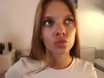 Chaturbate Live Sex Cam of katie_hawkins