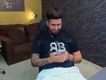 Chaturbate Live Porn of loganstroud