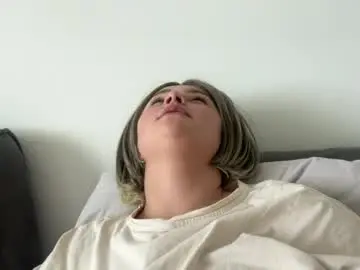 Chaturbate Sex Cam of emily_morning_dew