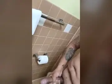 Chaturbate Sex Cam of funstickguy