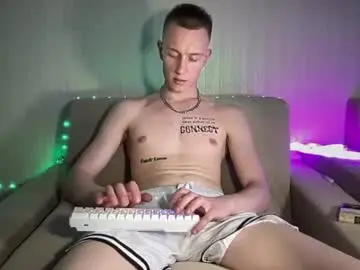 Chaturbate Adult Webcams of travis_gracile